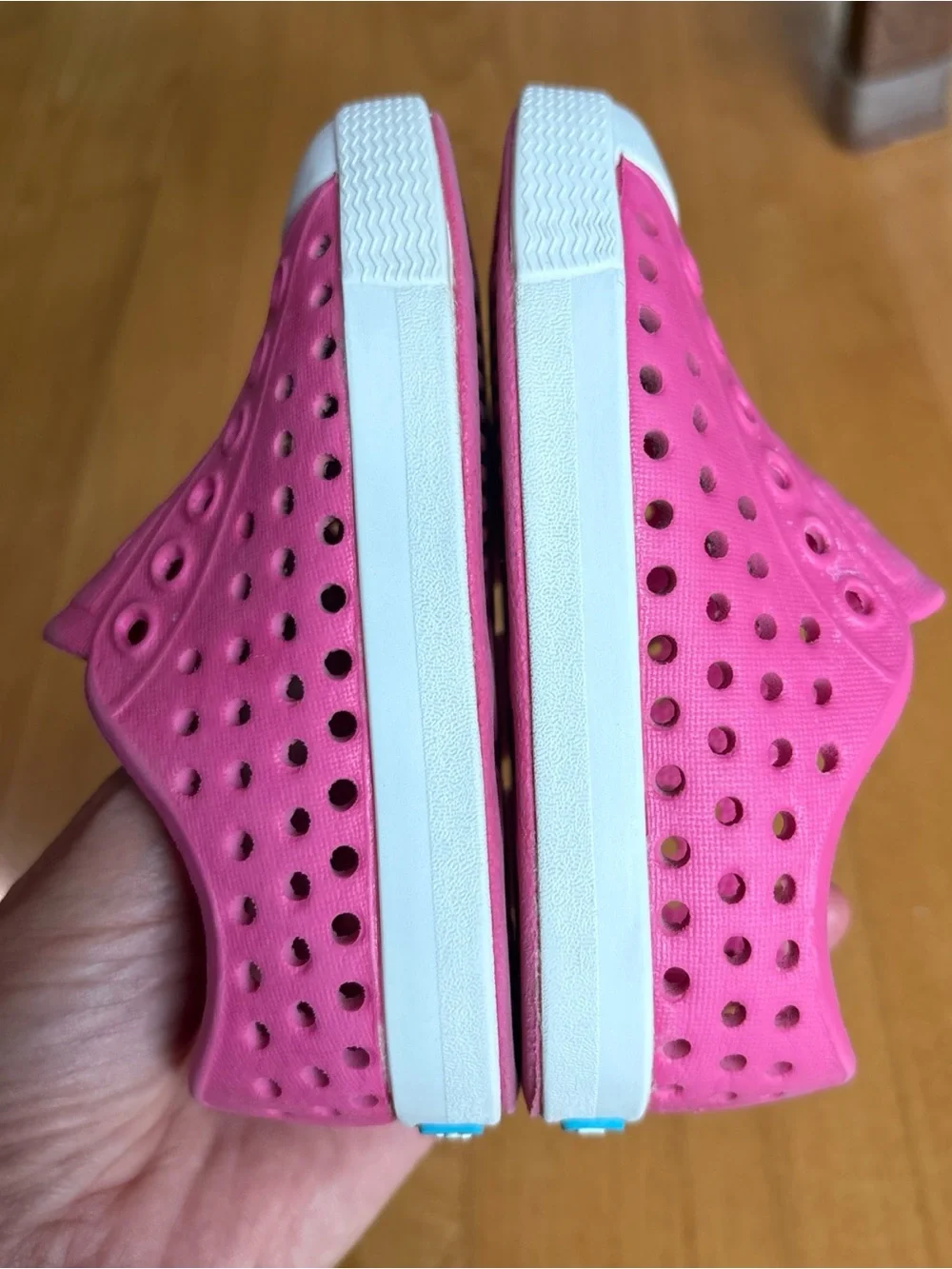 Native Jefferson Slip On Sneakers Shoes Pink White Toddler Girls Size 5 Washable
